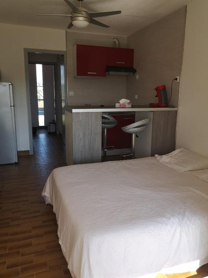 Heliopolis F39 Apartment Agde Bagian luar foto